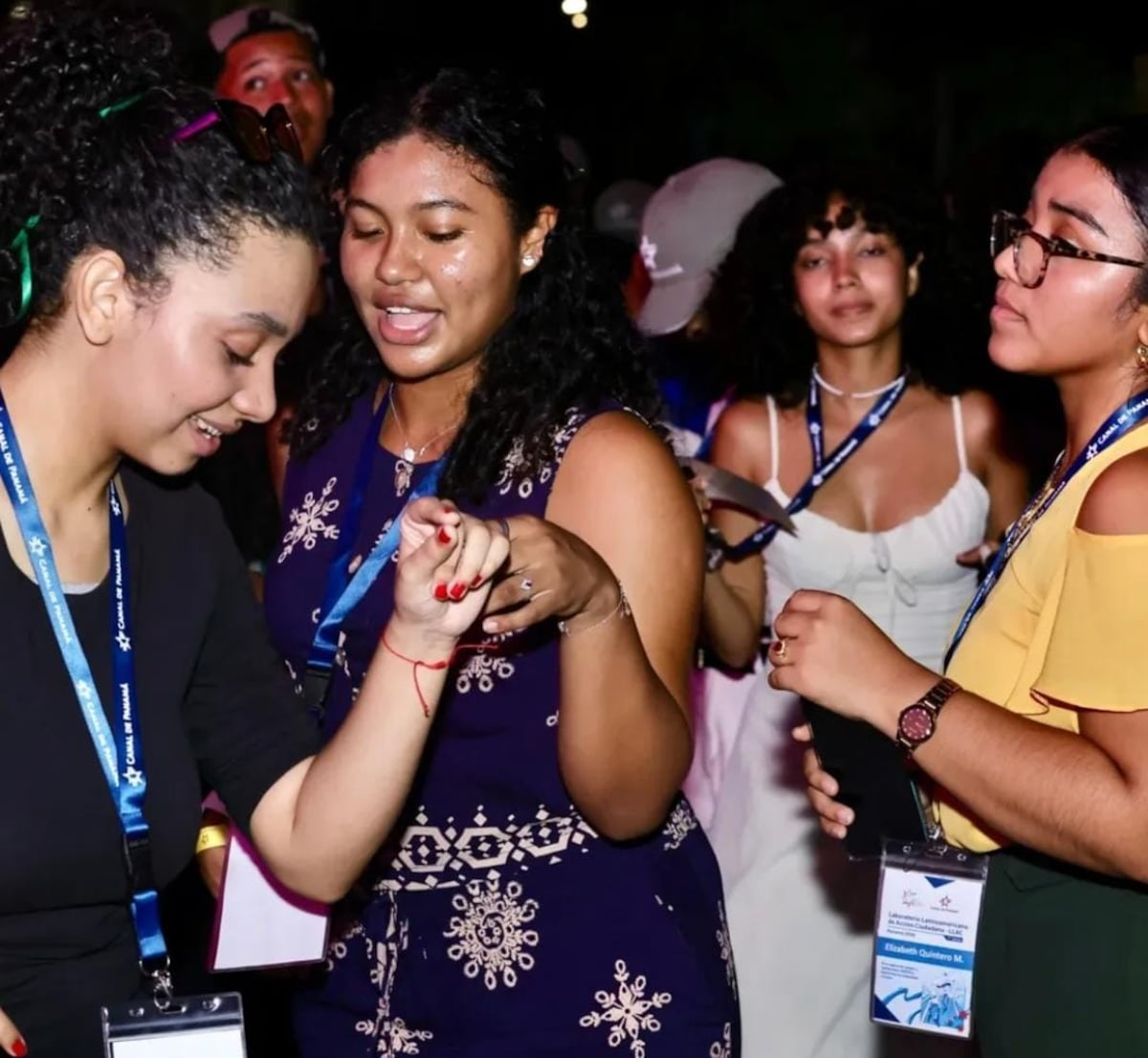 Tremendo bailoteo se formó en el Verano del Canal, donde chicos y grandes disfrutaron