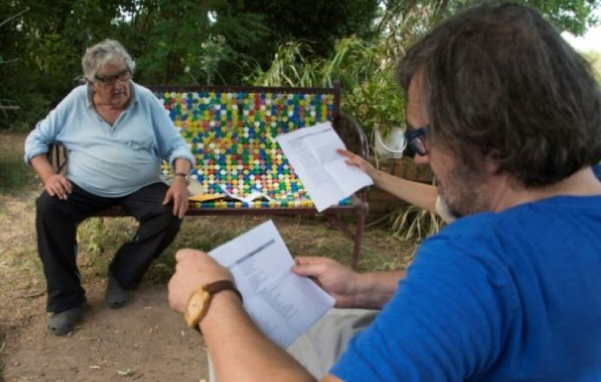 Pepe Mujica: Un político que despierta devoción y críticas