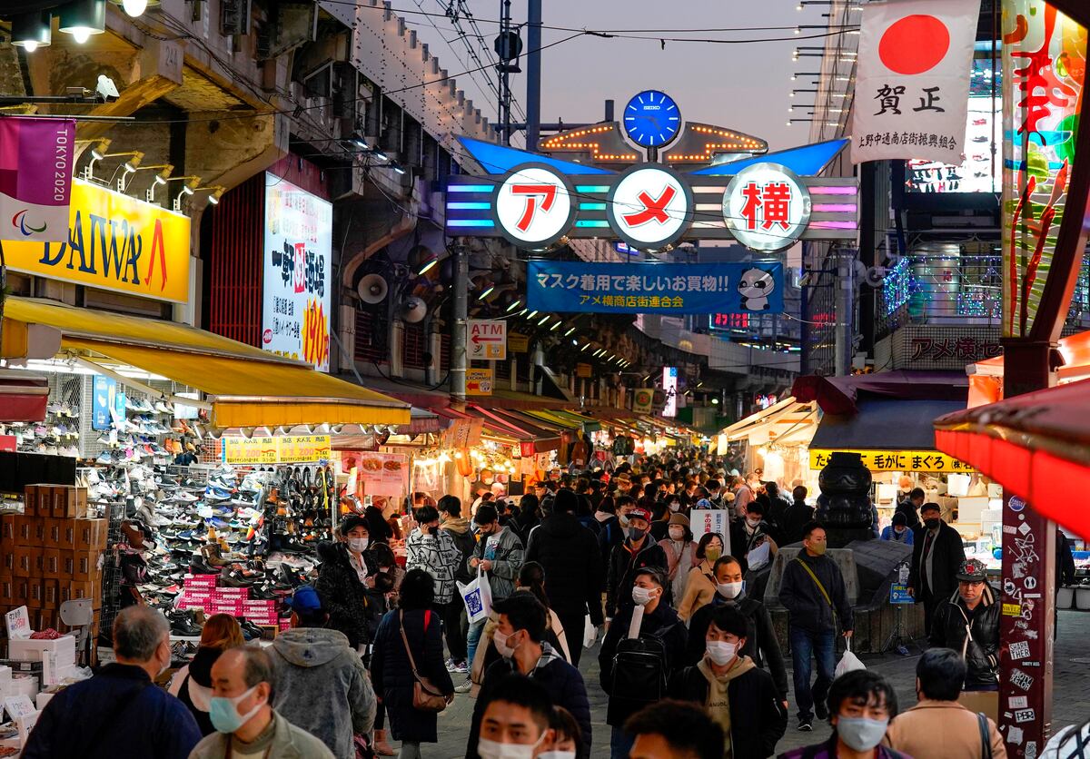 Japón ‘contempla’ decretar el estado de urgencia para la región del gran Tokio