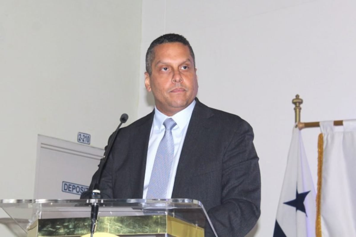 Panamá lanza comisión para chequear medicinas nuevas y terapias top