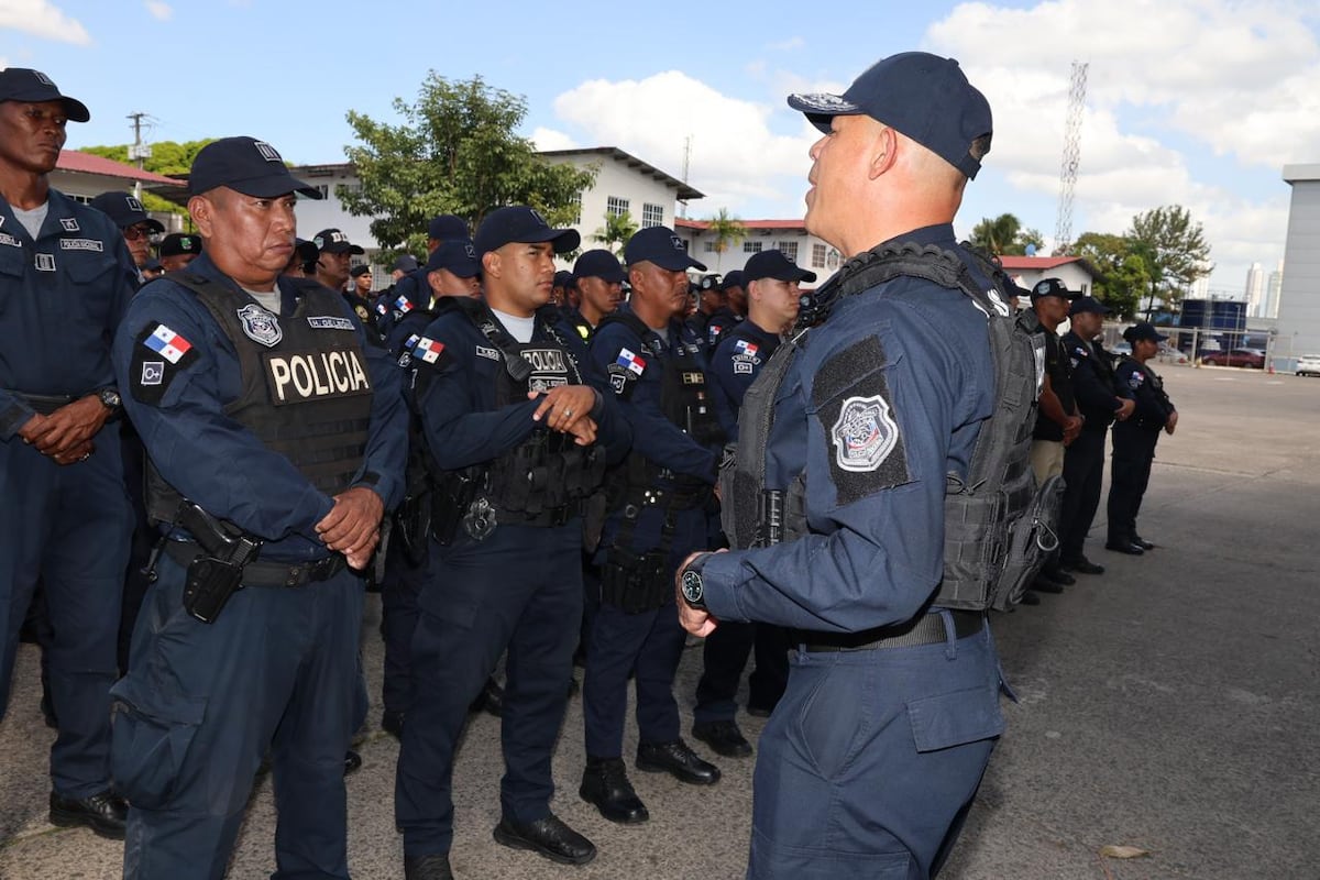 Ascensos en la Policía: 2,648 unidades suben de rango