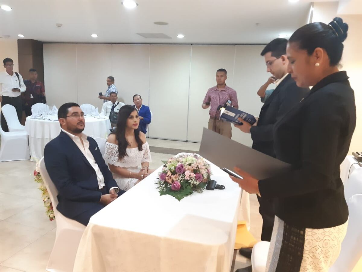 Encontró su remedio natural para el amor. Se casó ‘Papito’ Diomedes Ureña y Mi Diario captó ese momento