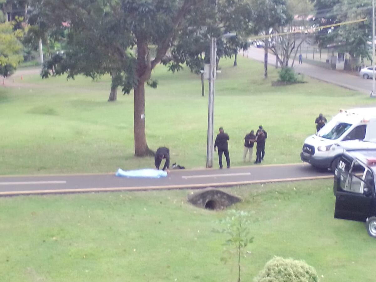 Muere en el Parque Omar. Corría y de pronto se desplomó