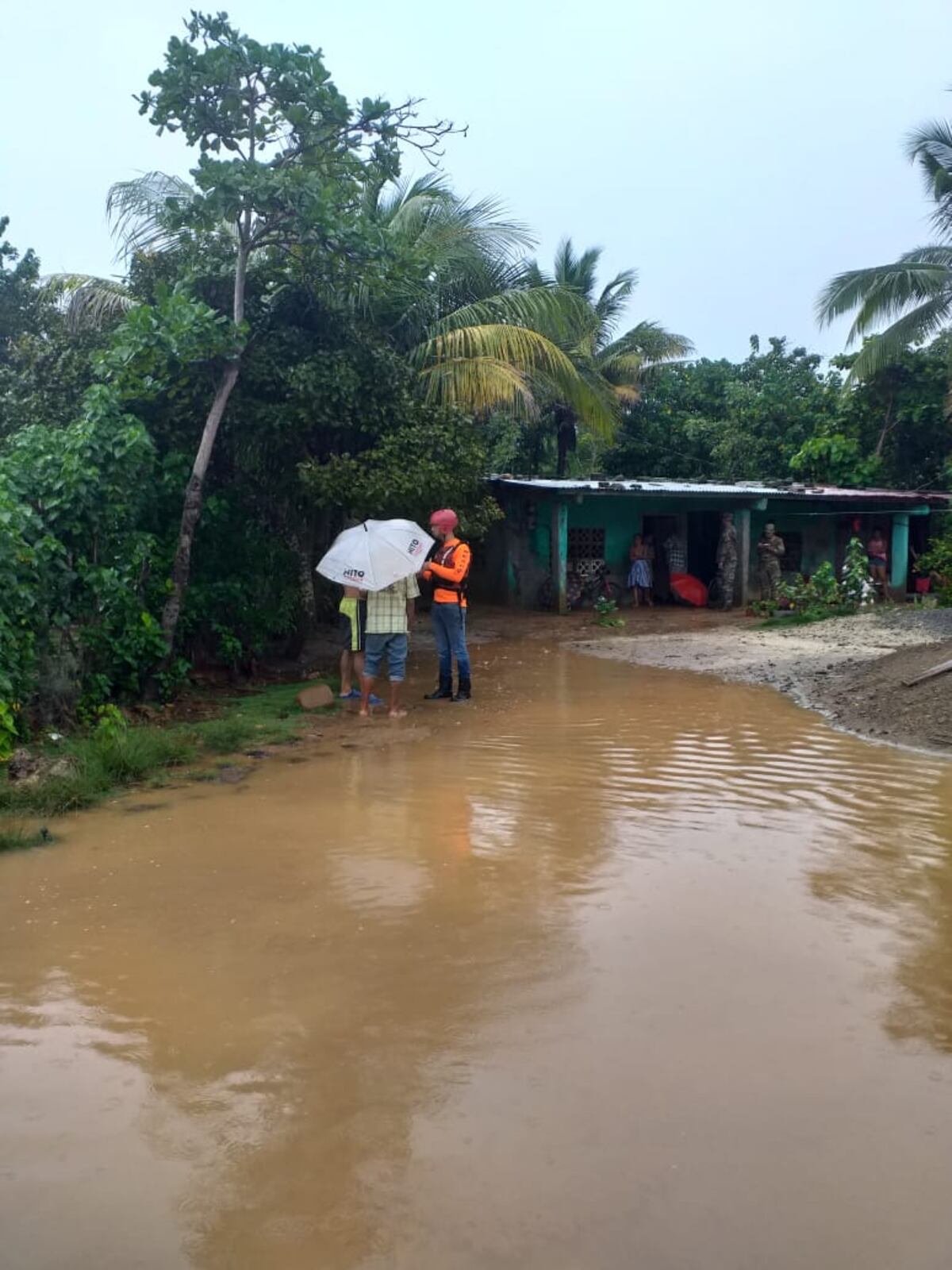 LLuvias en el interior del país causan afectaciones a viviendas y crecida de ríos 