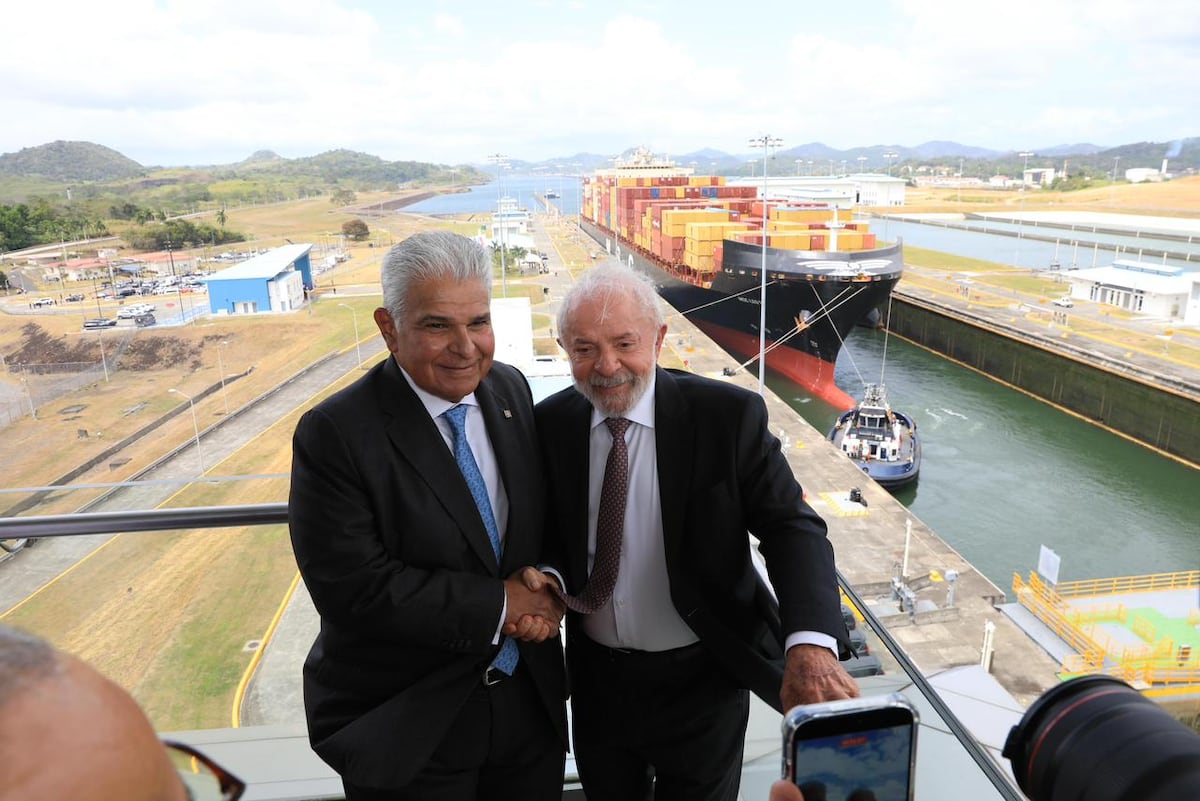 Mulino felicita a Lula por su victoria electoral en Brasil