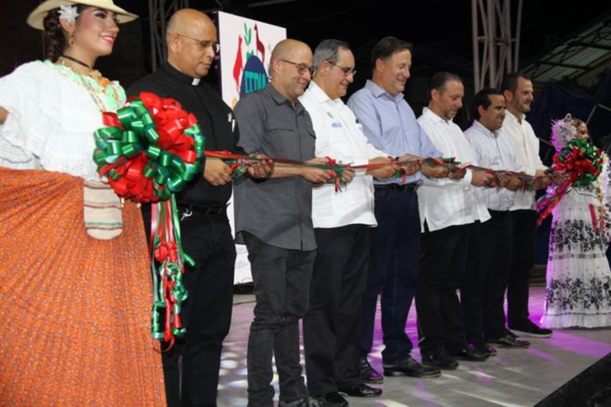Viene el tren Panamá-David. Varela inaugura Feria Internacional de David
