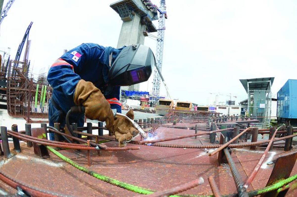 Puente sobre el Canal de Panamá, ejemplo de la ingeniería moderna