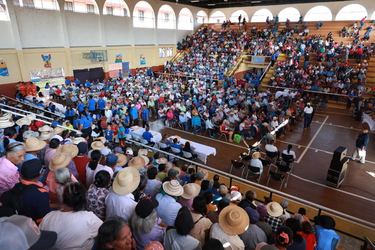 MIDES entrega Tarjeta Clave Social a 963 nuevos beneficiarios de programas sociales en Veraguas