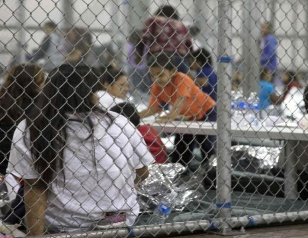 El desgarrador llanto de los niños migrantes separados de sus padres en EE.UU.