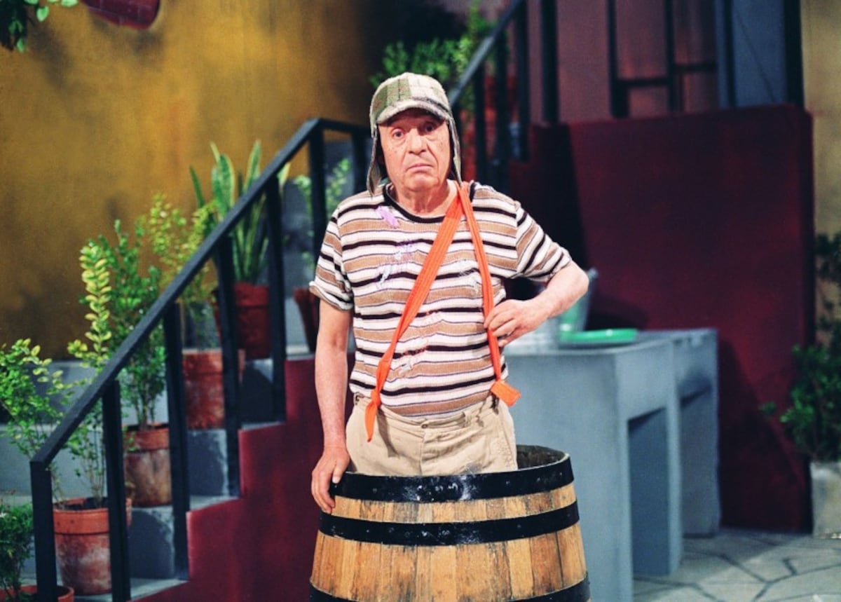 Lo echaron con todo y sus trapitos. El Chavo del 8 es retirado de la Tv, Florinda Meza se emberraca