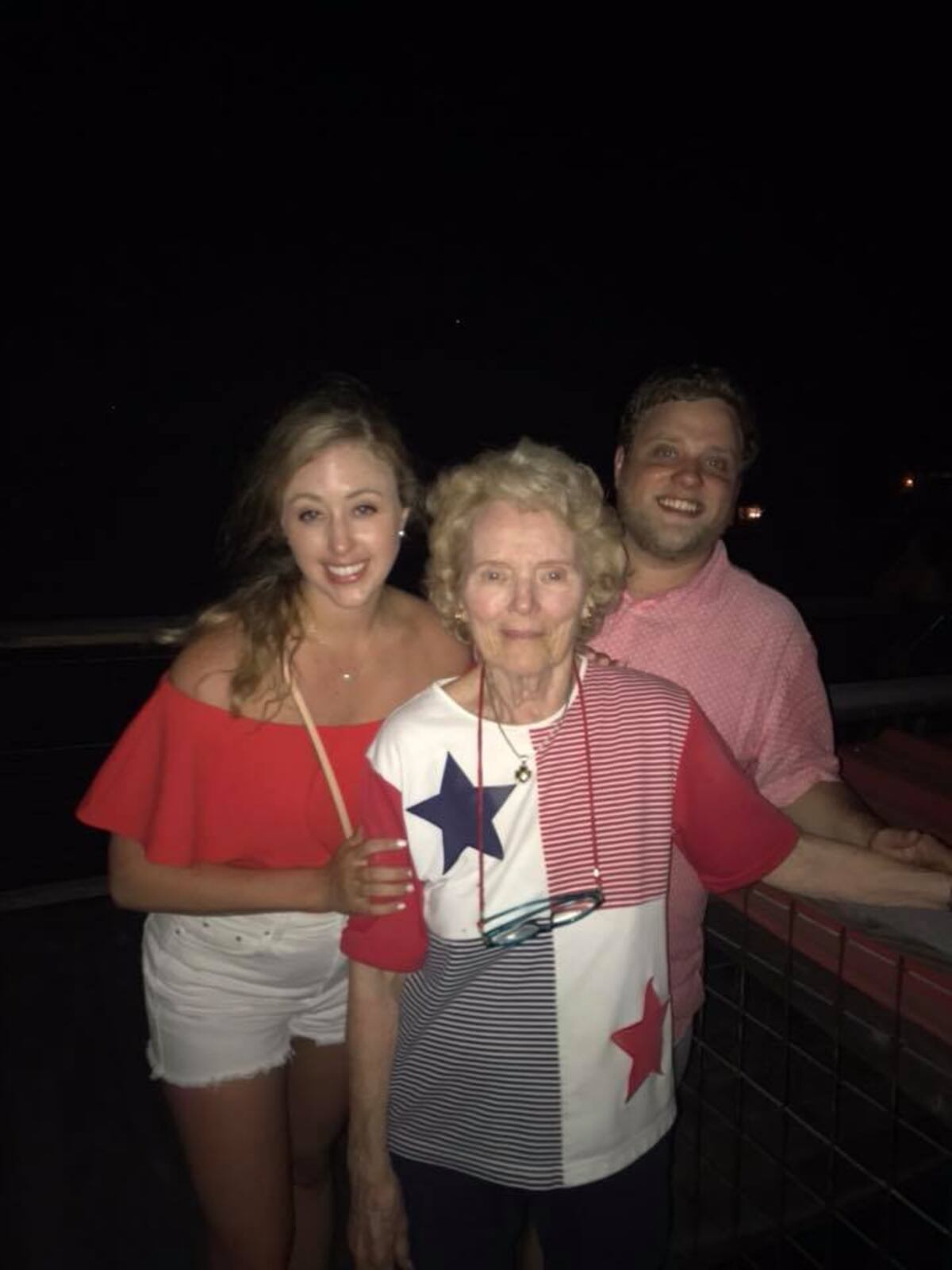 Mujer vistió por 25 años la bandera de Panamá sin saberlo