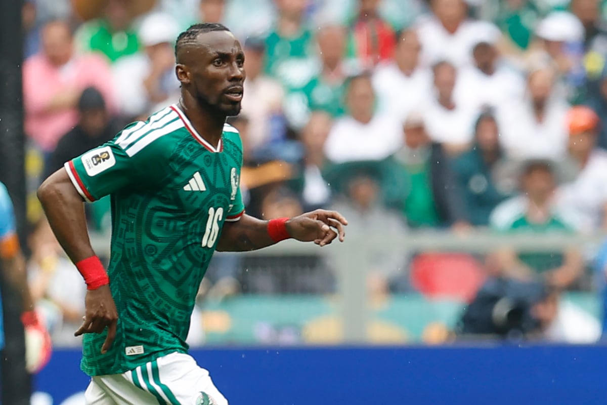 México pega primero y hace rugir al Azteca en el Mundial