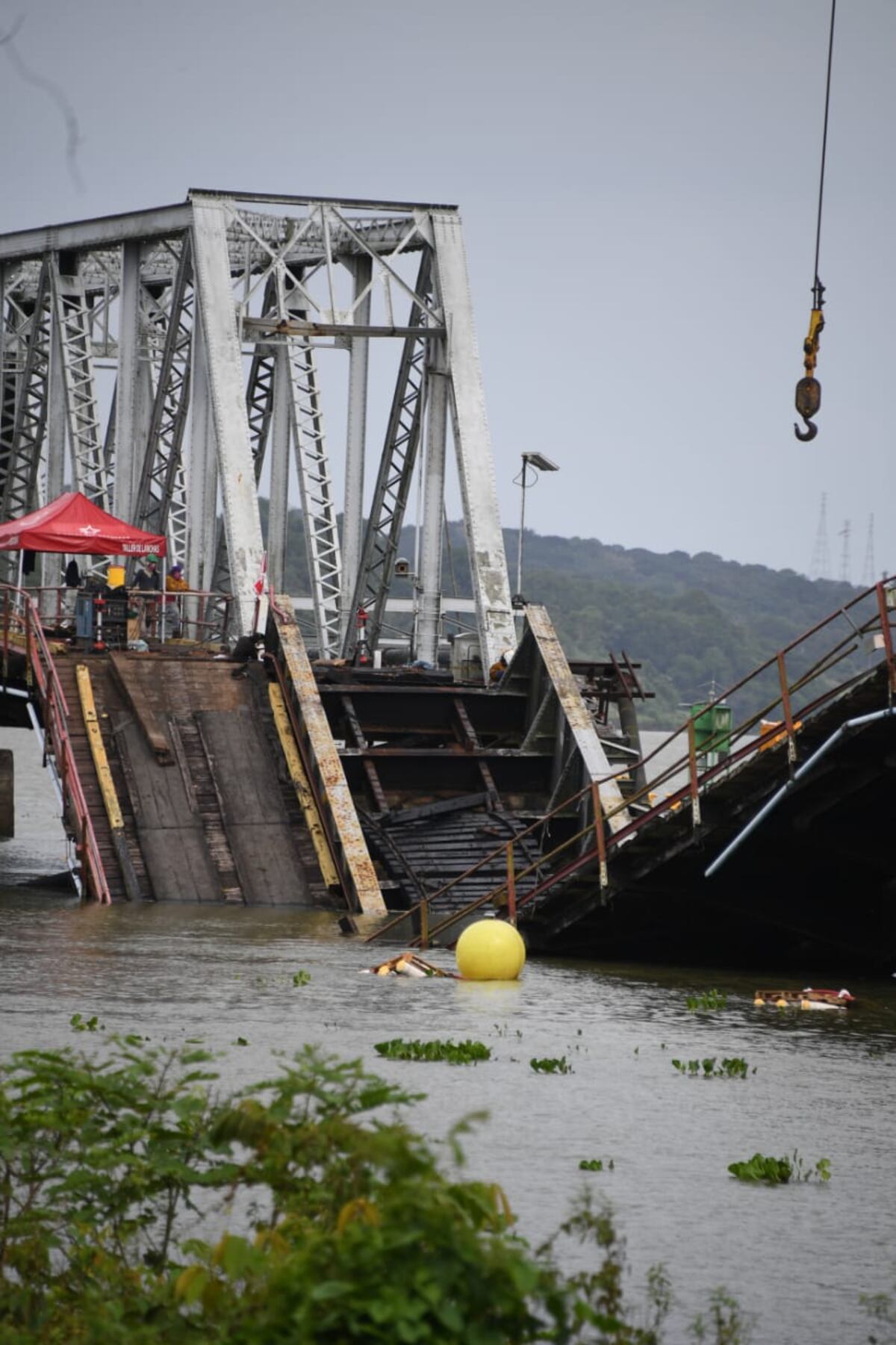 El daño está afectando a las empresas navieras, de logística, y portuarias. Fotos