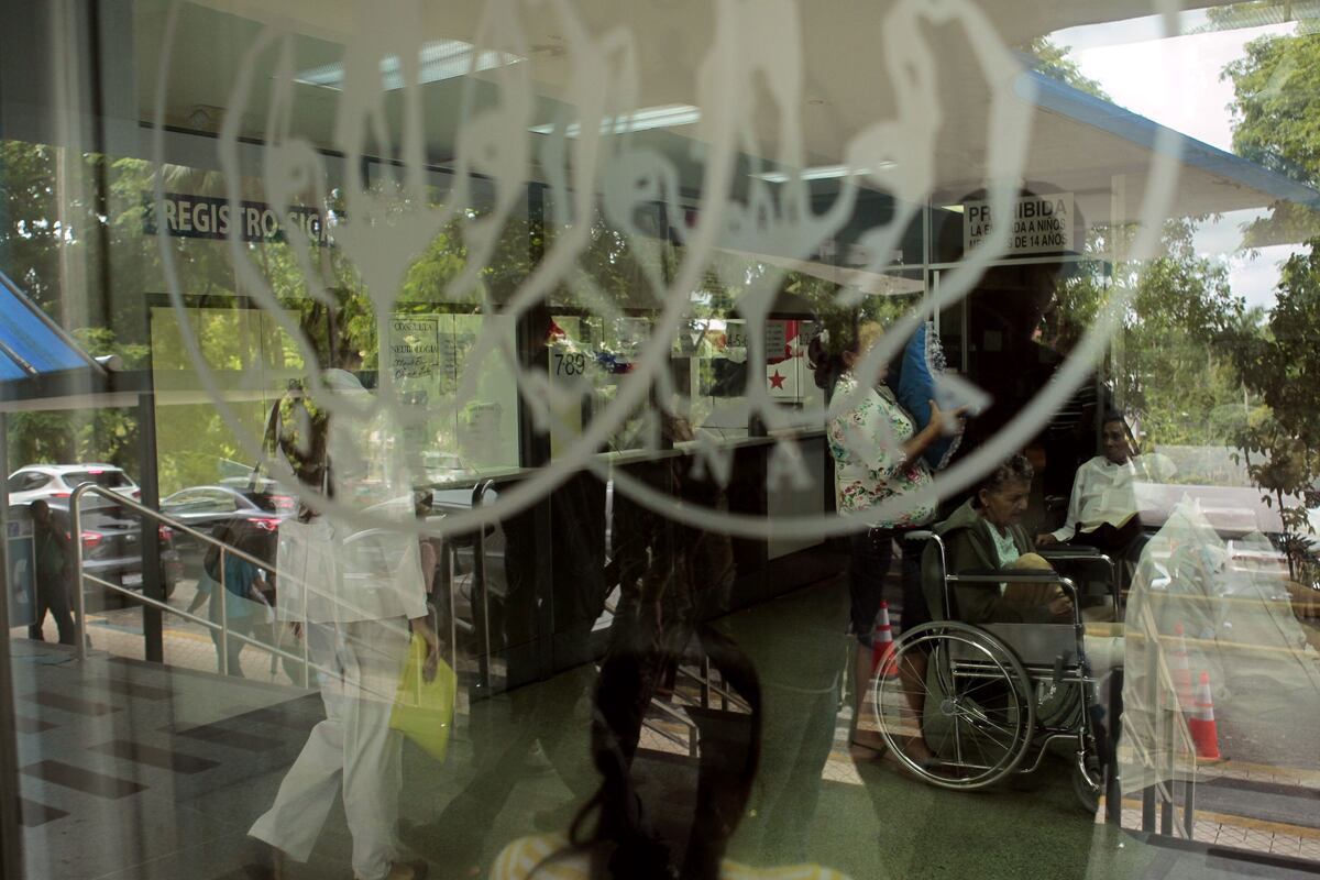 Tras ser hackeada, la CSS recupera el control de su cuenta de Twitter