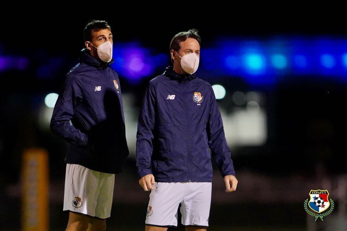 Exigencias de Thomas Christiansen serán cumplidas. Panamá viajará en vuelo chárter a Estados Unidos