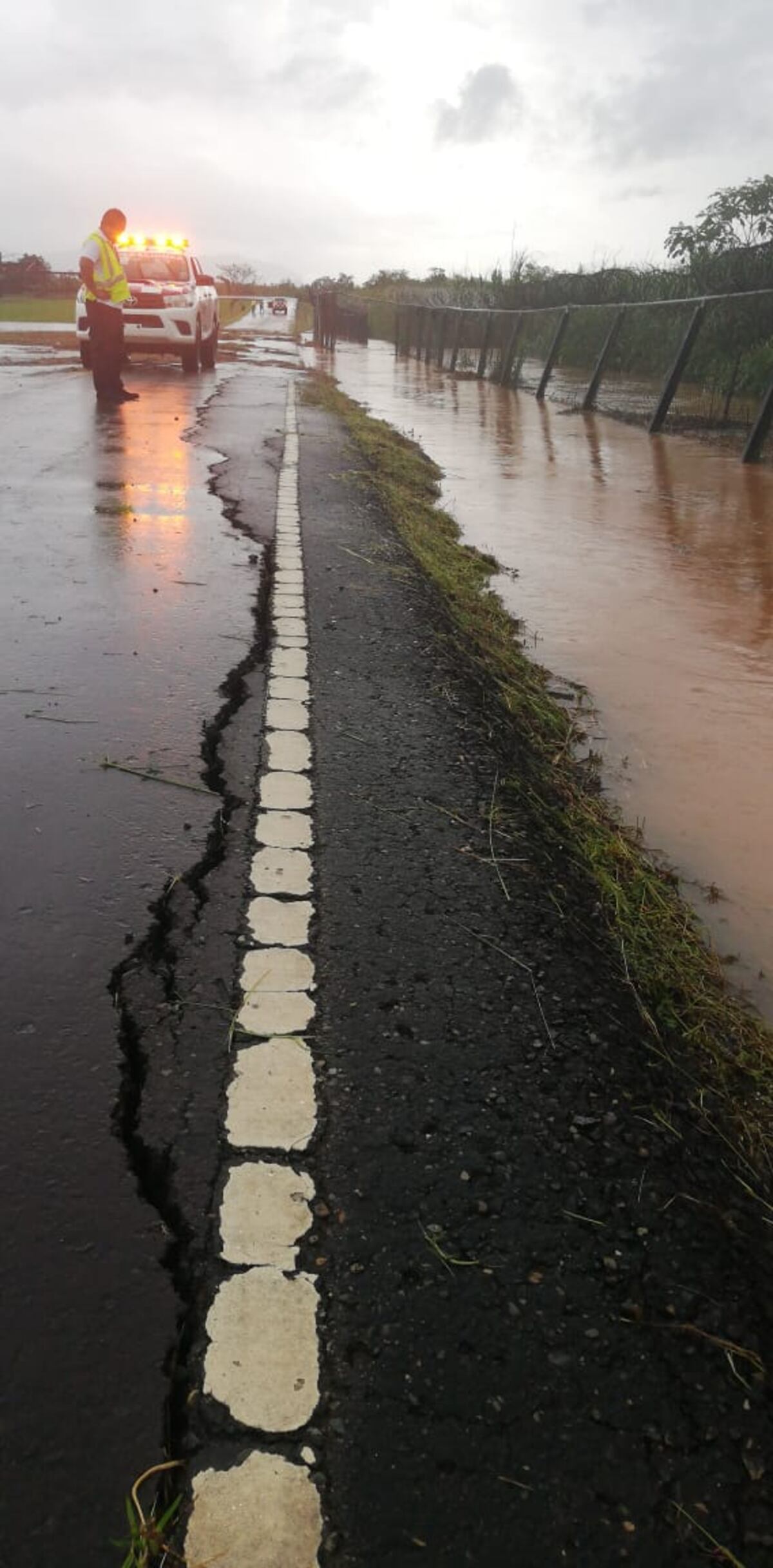 Tras tormenta, se normalizan operaciones en el Aeropuerto Internacional de Tocumen. Regresan aviones desviados