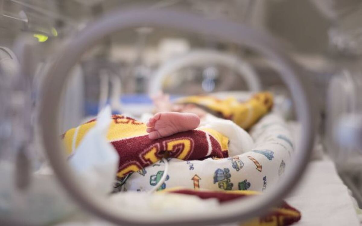 La cesárea a una niña violada reaviva debate sobre el aborto en Argentina