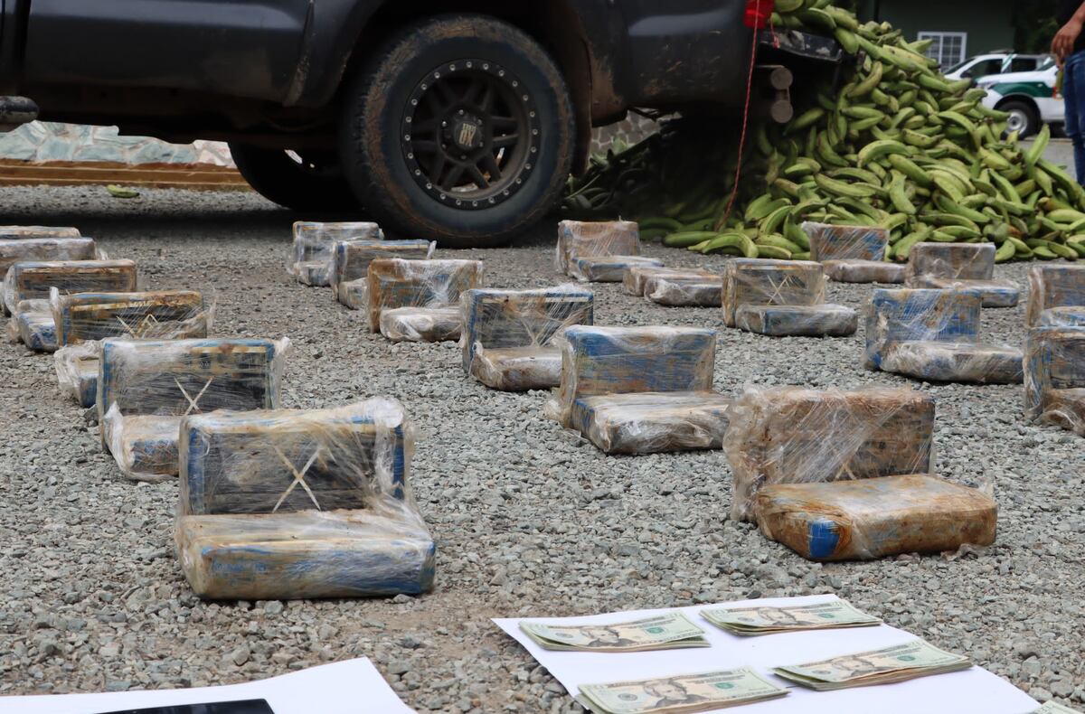 Condenan a prisión a dos personas por delitos de droga en Herrera y Los Santos