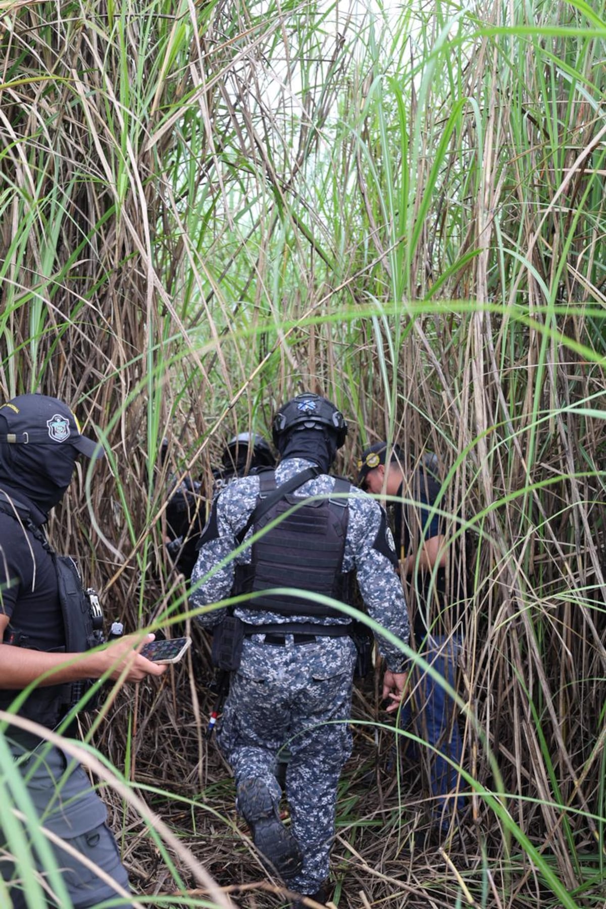 Caimitillo bajo presión tras muerte de capitán policial: 5 sospechosos aprehendidos