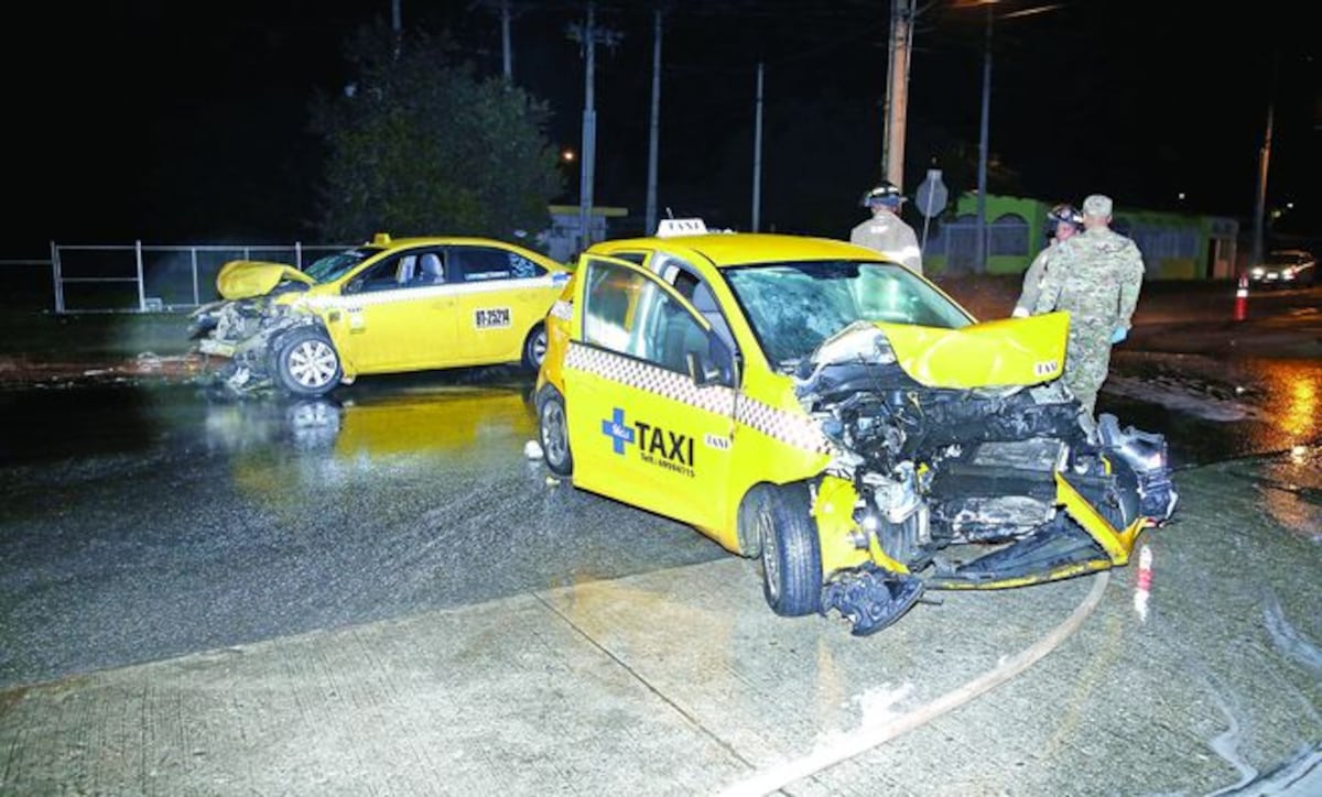 Choque de frente. Deja siete heridos en Pacora