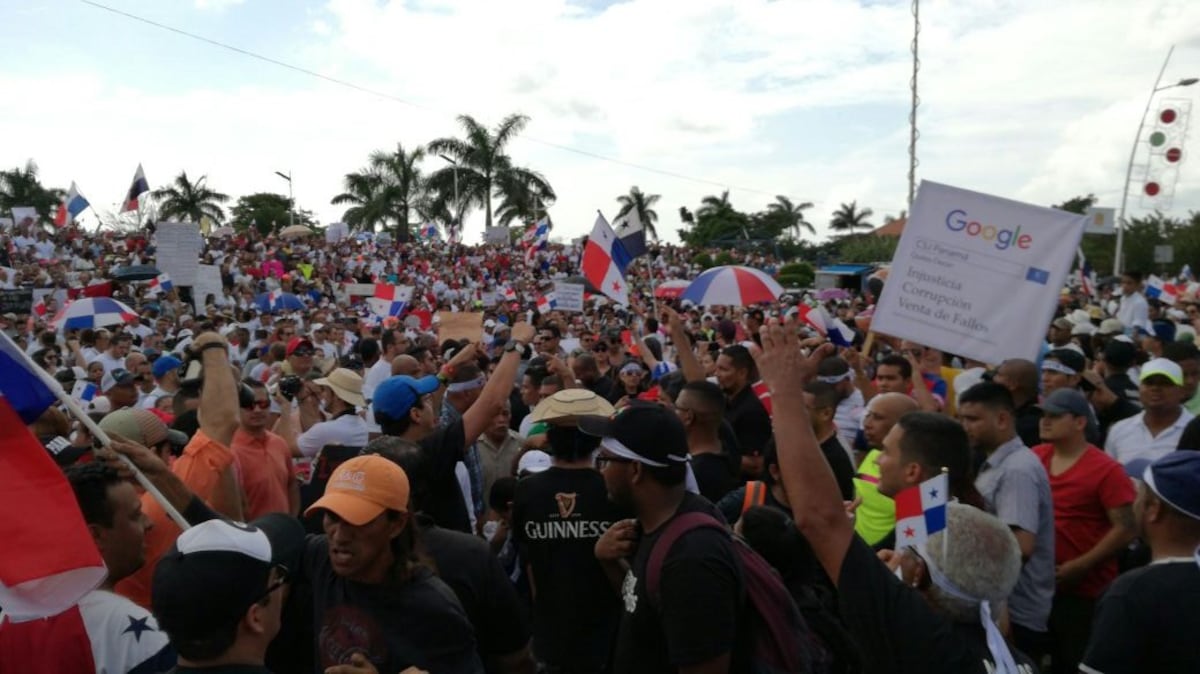Ahora piden que Odebretch salga del país y convocan protesta para el martes 23