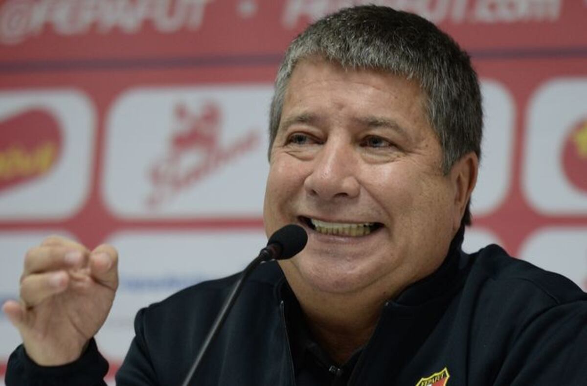 El 'Bolillo' Gómez se enfrentará a Panamá en el Rommel Fernández