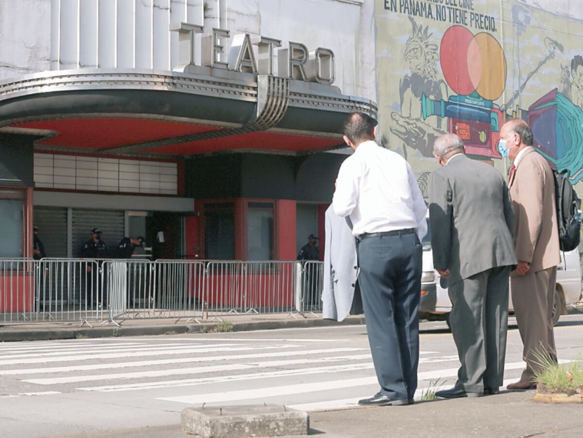 Juzgado abre causa criminal contra 32 personas en el denominado caso ‘Panama Papers’