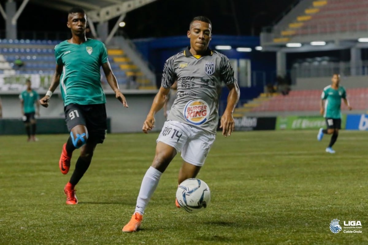 Costa del Este y CAI tuvieron un partido de arqueros