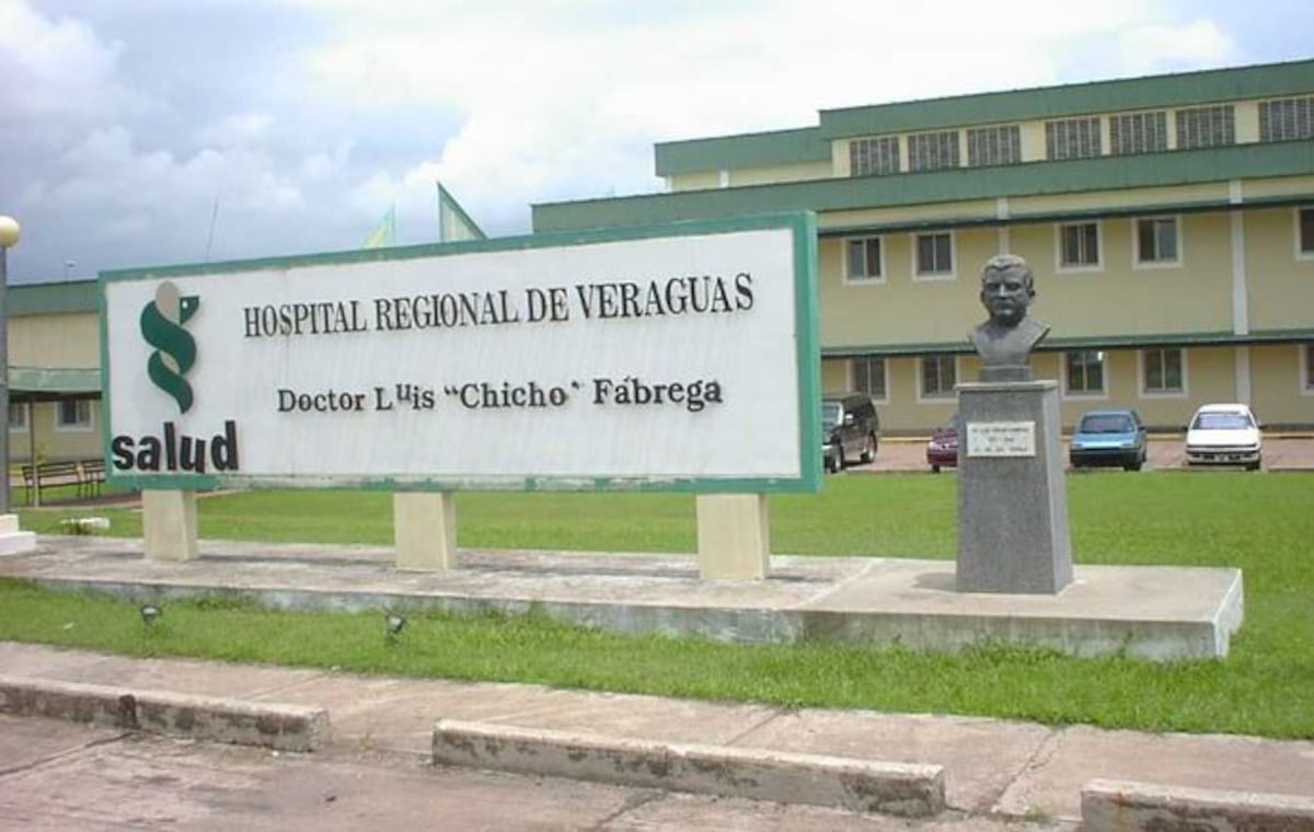 Pareja discute en plena vía; hombre le pasa el carro por encima en Veraguas 