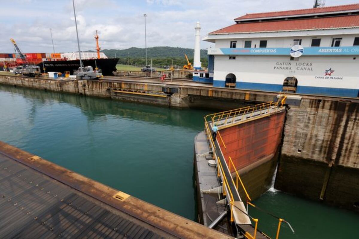 Fallece trabajador del Canal de Panamá mientras hacia labores de mantenimiento