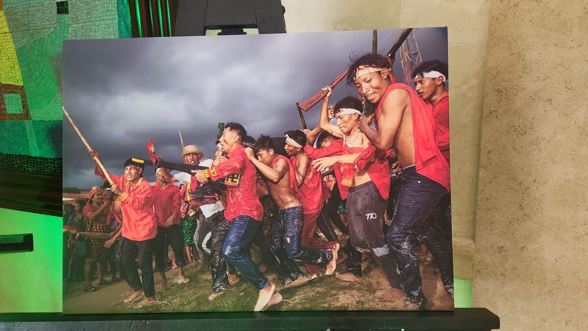 ‘Canto de Resistencia’: Una mirada fotográfica a los 100 años de la revolución Guna