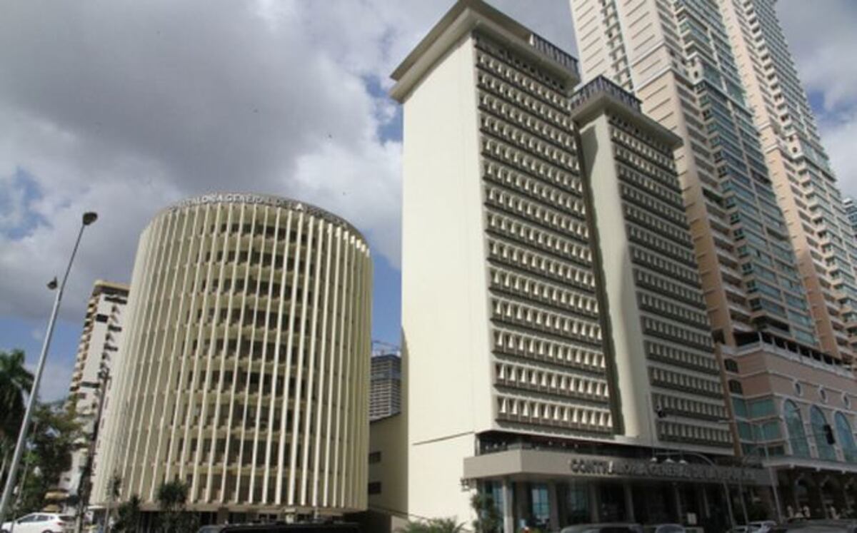 Contraloría refrenda 20 millones para compra de medicamentos en la CSS