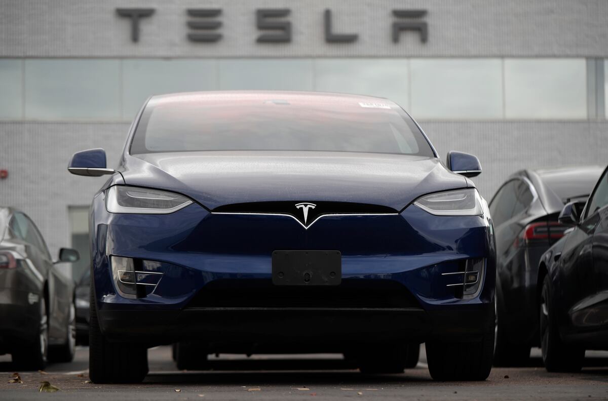 Tesla planea fabricar 500 mil autos al año en Alemania