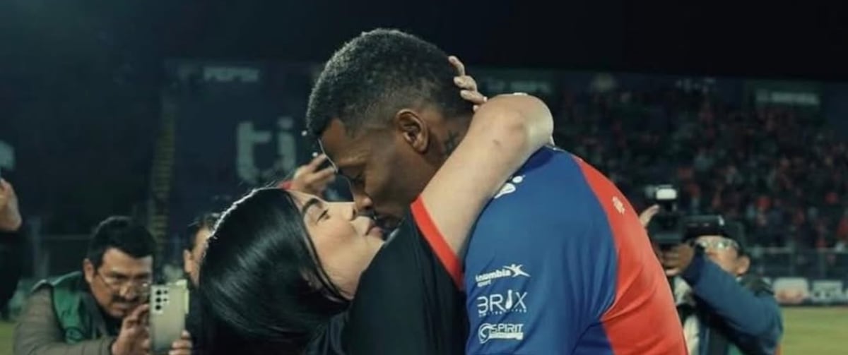 ¡GOOOOL! Matrimonio de futbolista nada más duró 3 días