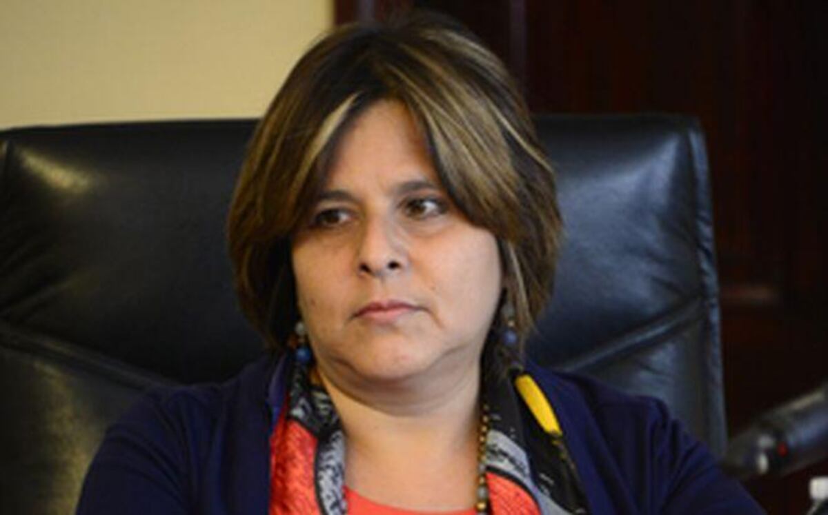Ministra presenta balance fiscal del sector no financiero