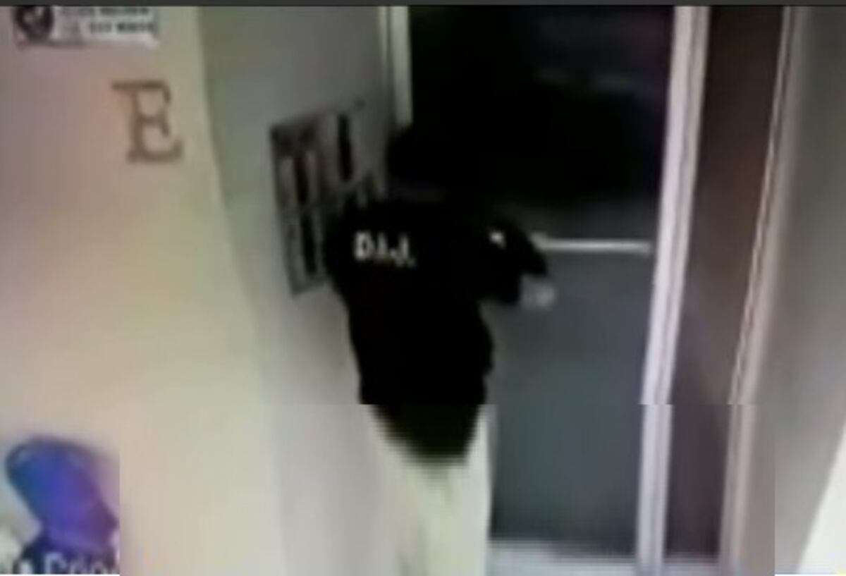 Chequea cómo ladrones disfrazados de DIJ asaltan a pareja en Campo Lindbergh