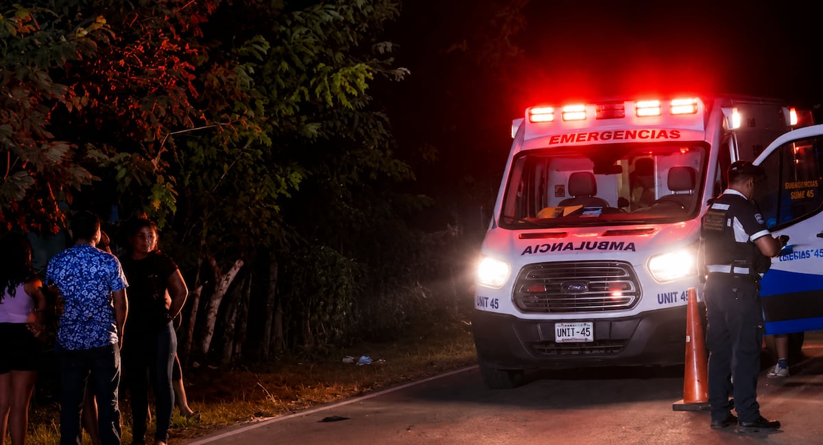 Un frenazo terminó en tragedia: joven murió tras caer de un bus en Colón