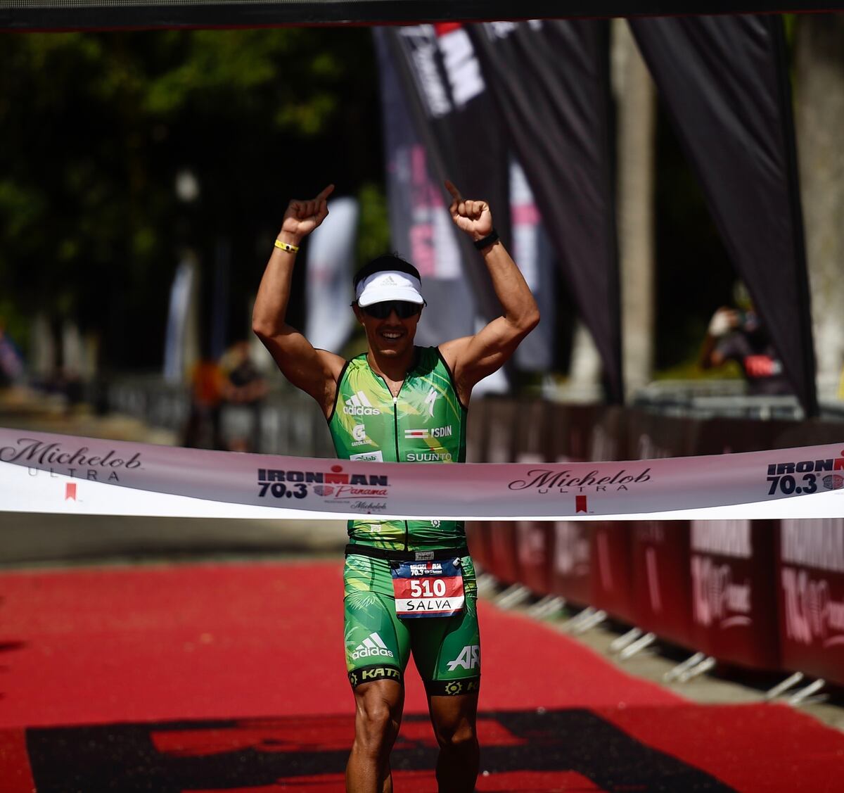 El peruano Salvador Ruiz gana el Ironman 70.3 de Panamá