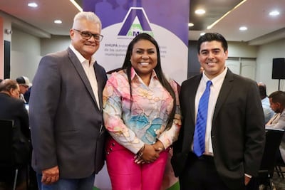 Municipios panameños entran a la era digital: firman acuerdo para modernizar trámites