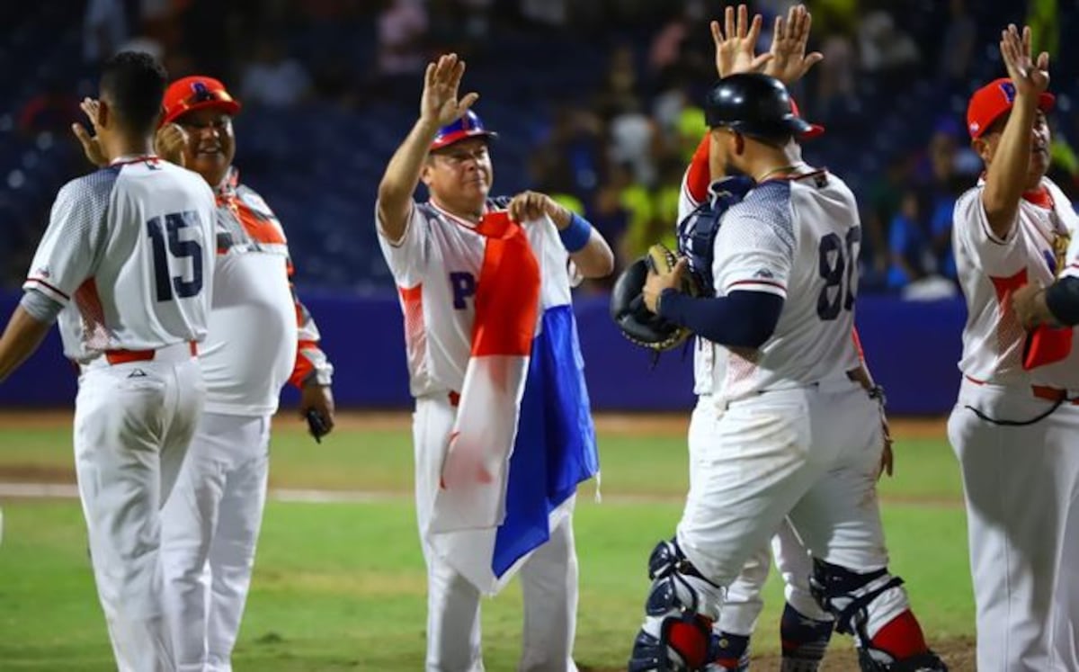 Panamá acaba con Colombia en béisbol de Juegos Centroaméricanos y del Caribe