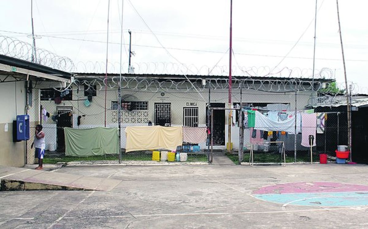 ¡DESGRACIADO! Hombre viola a su hija de nueve años en Los Santos