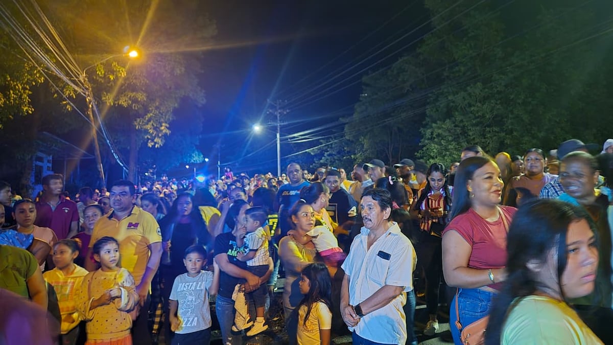 Testimonios de Fe: historias de Jesús Nazareno que mantienen viva la devoción en Cabra