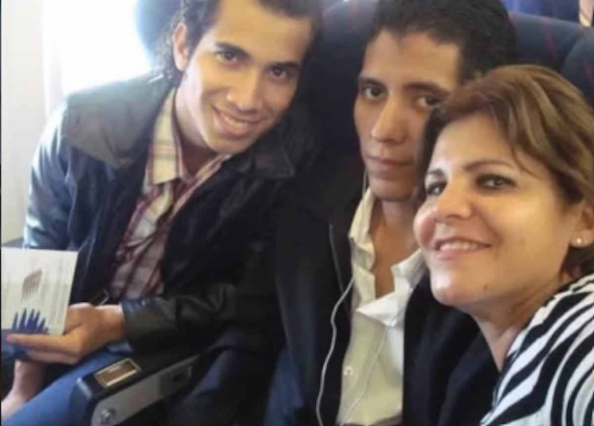 Tras la muerte de su padrastro, quien apoyó sus sueños, Elmis Castillo mueve cielo y tierra para frenar la ola de atropellos que sacude Chiriquí: ‘Esto apenas comienza’