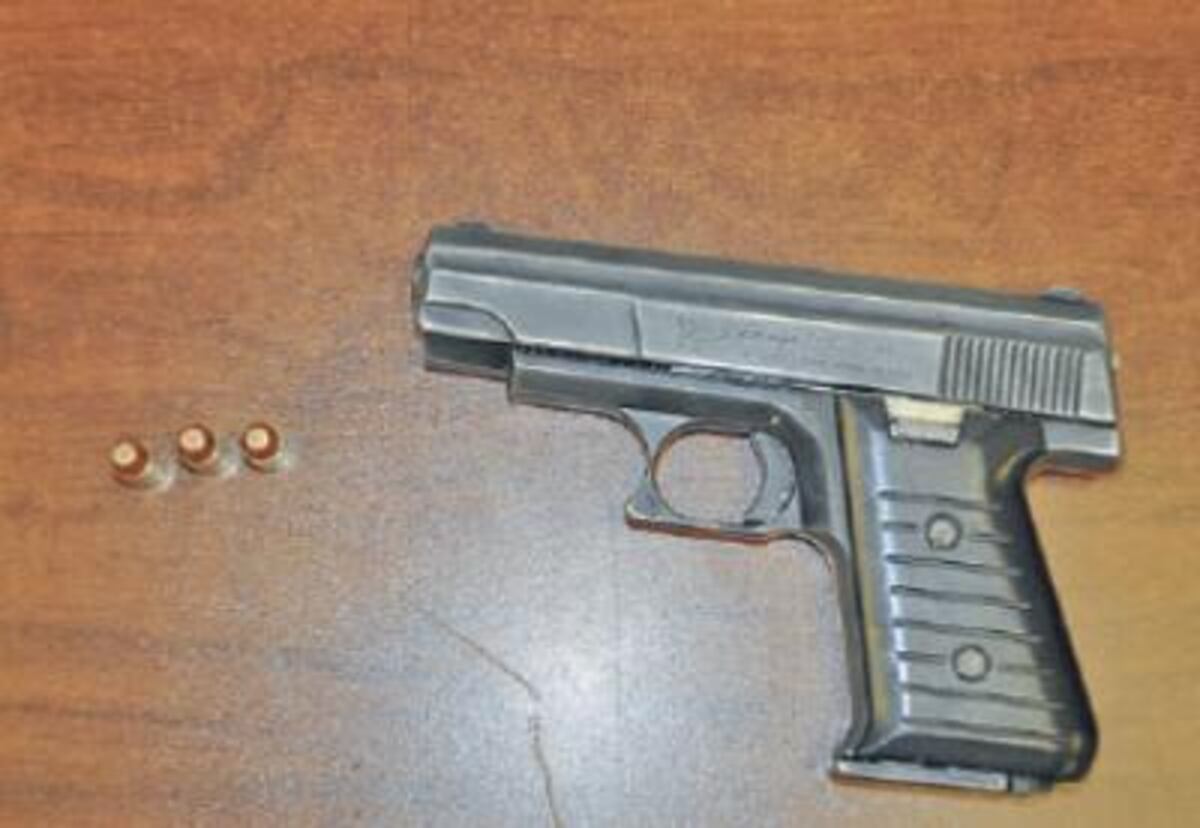 ¡Bárbaro! Aprehenden a hombre en Burunga por esconder arma en pañal de su bebé