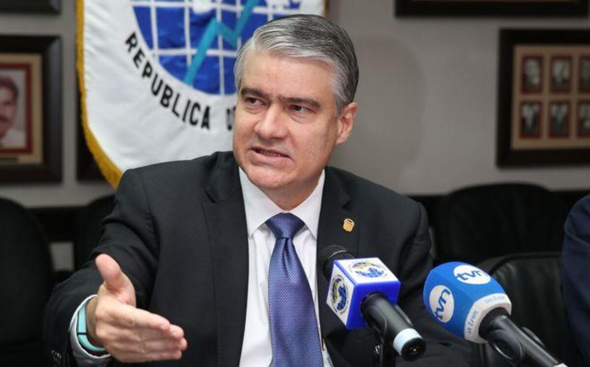 Asistirá a reunión de la CAF en Argentina