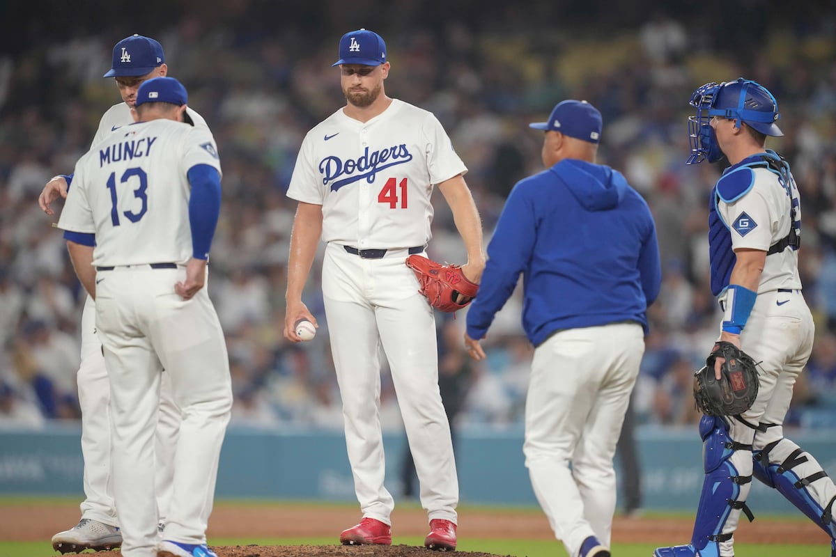 El bullpen arde, pero la rotación de los Dodgers mete miedo rumbo a playoffs