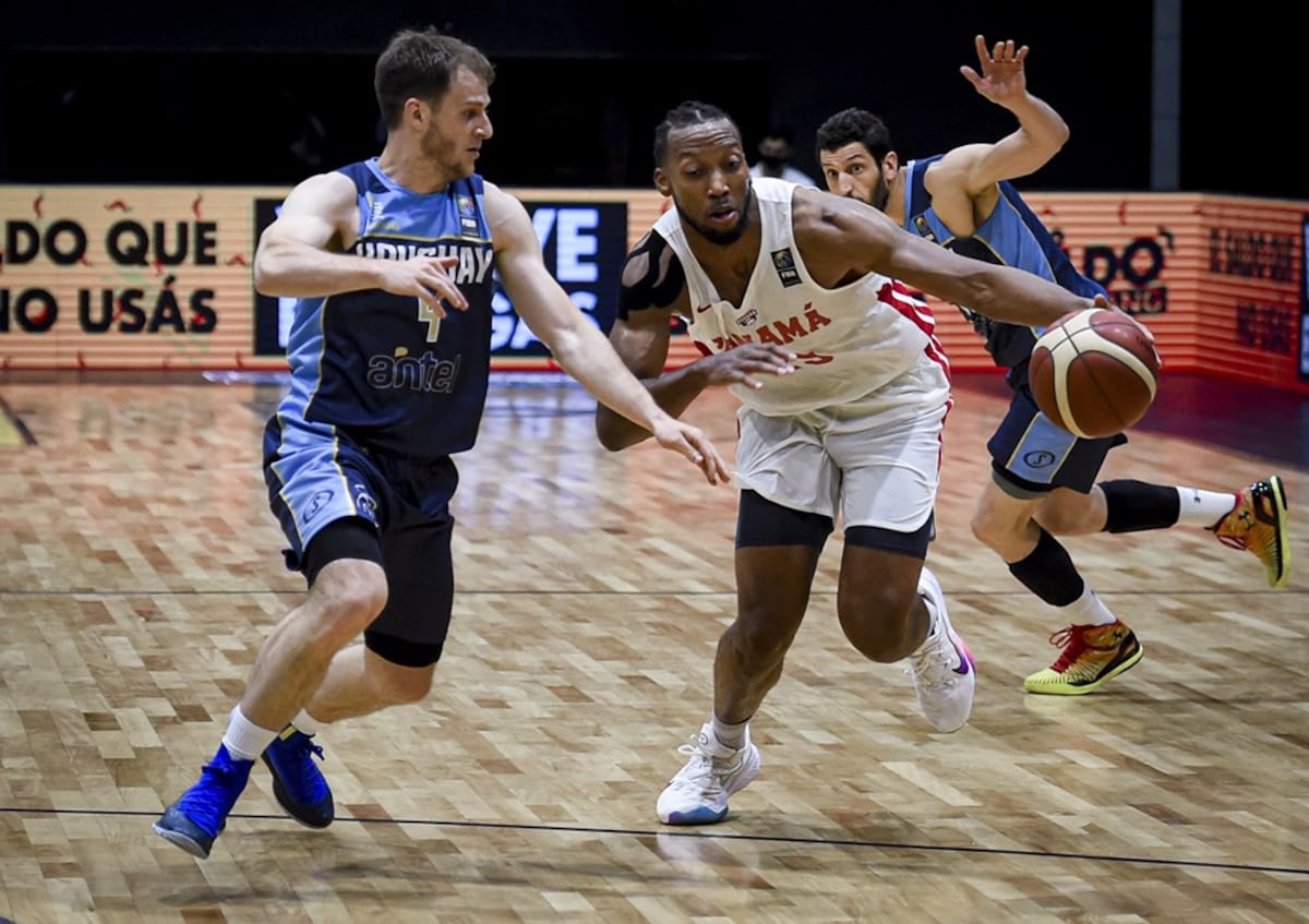 Panamá no pudo bajar las pérdidas de balón y cayó ante Uruguay
