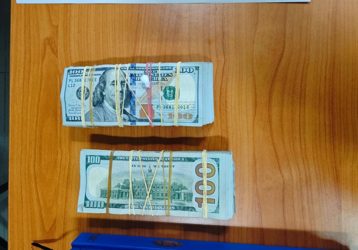 Retienen 50 mil dólares a dos pasajeras en el Aeropuerto de Tocumen