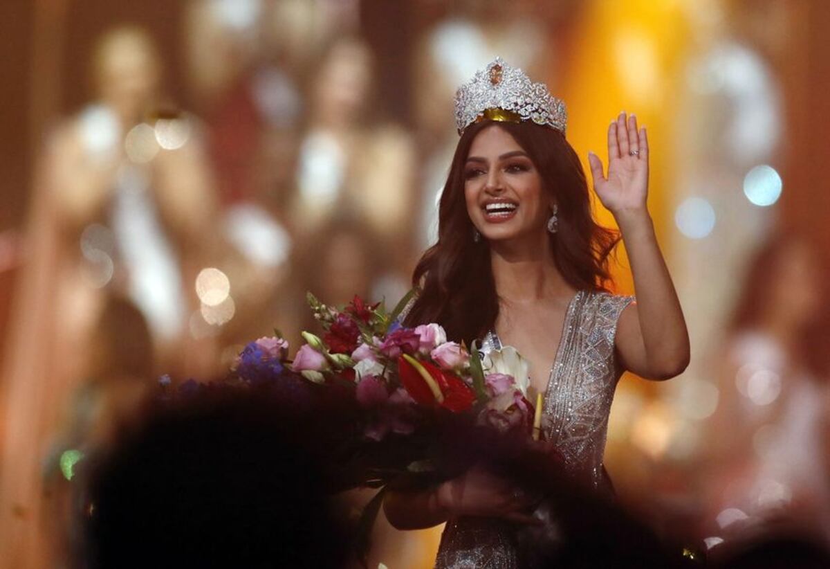 Panamá quedó en el Top16 del Miss Universo y causó revuelo. India se alzó con la corona. Video