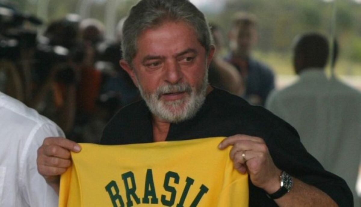 Expresidente es consultor televisivo del Mundial con comentarios desde la cárcel